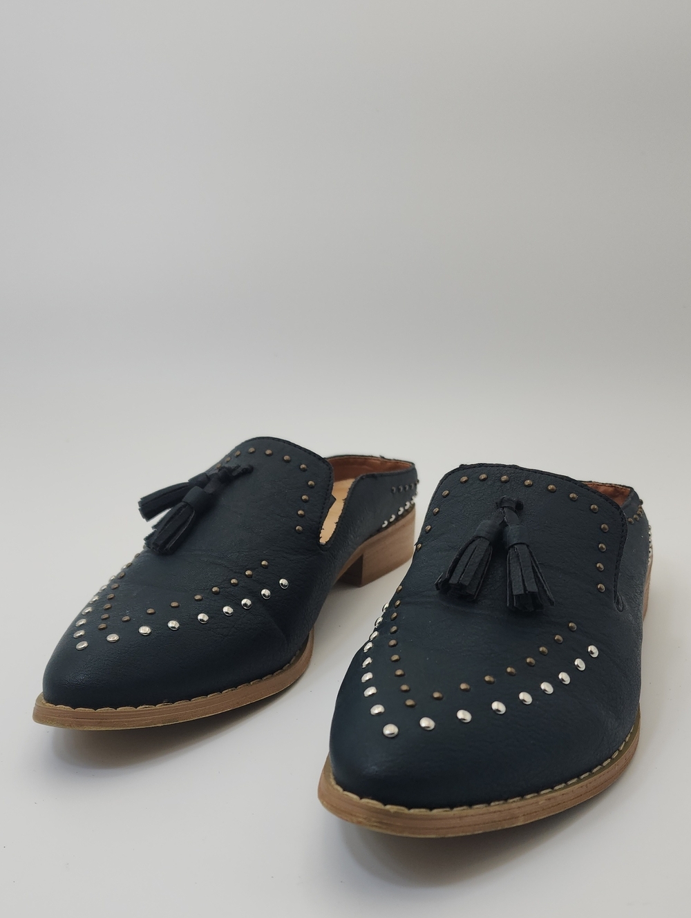 Mi.iM "Adline" Studded Tassel Loafer Flat Mules - with tassel Size 7.5